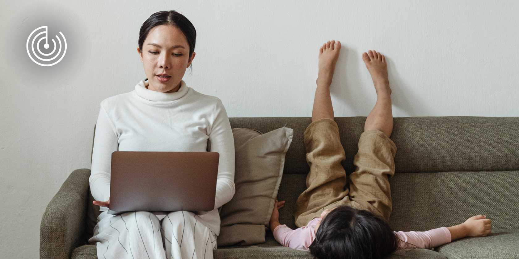 Can innovative work behaviour spur creativity while working remotely