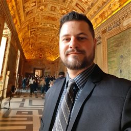 Elvis Bernardi - bio e foto