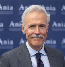 Keynote Speaker Liverani